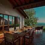 Apartment Montecroce Padenghe sul Garda